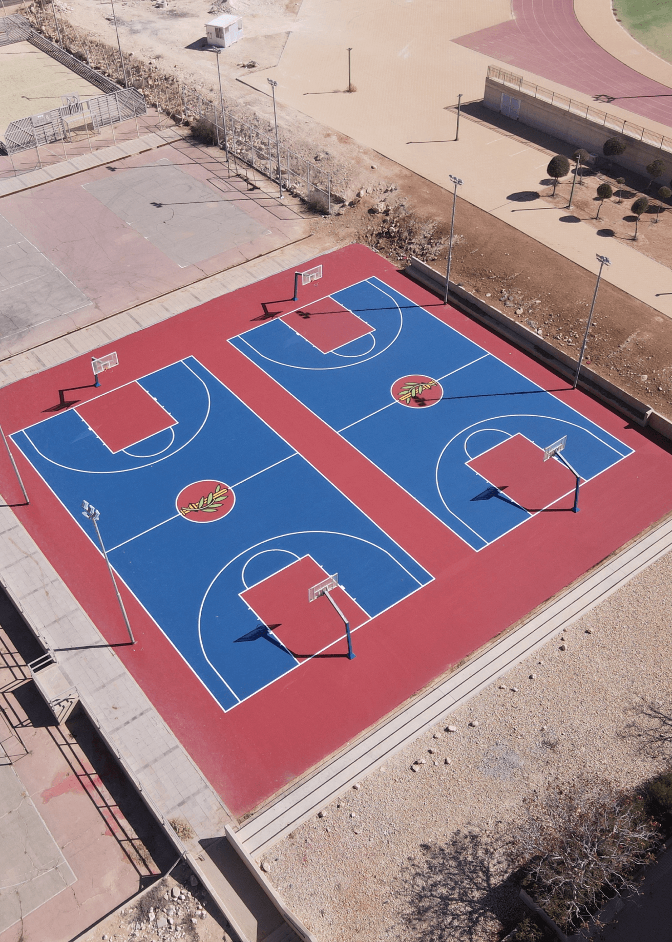 חידוש מגרש הספורט בבה"ד 1